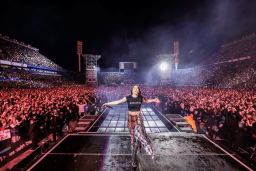 Lali en el estadio Vélez Sarsfield
